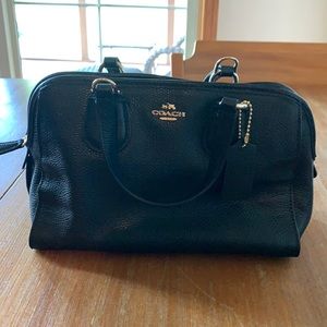 Women’s Black Coach Soft Leather Purse, Like-New